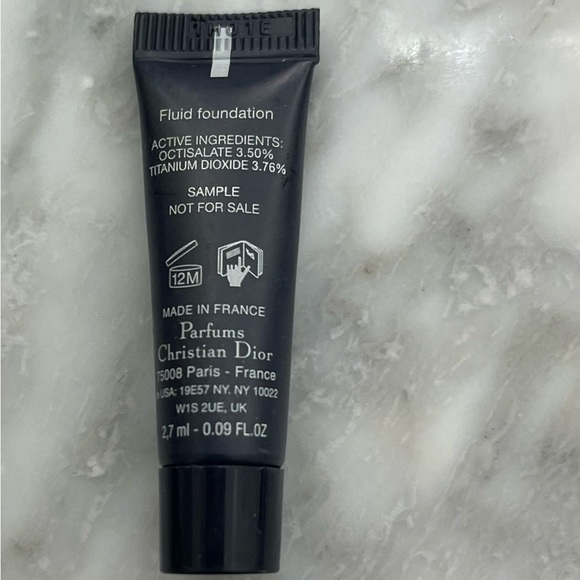 Pick 8/$50 Dior Forever Matte Foundation SPF 15 in 7N🆕deluxe sample size - Picture 2 of 9